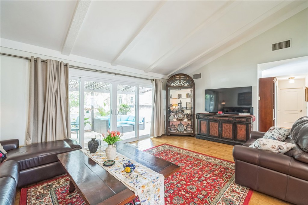 16511 Caminito Vecinos 59