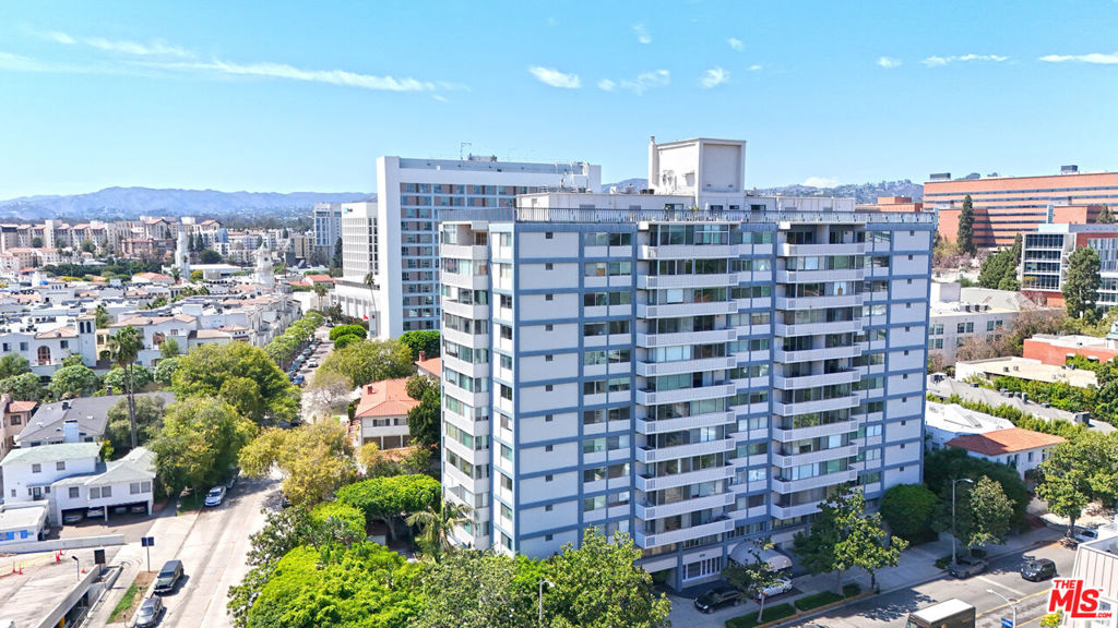 969 Hilgard, Unit 1008 , Westwood, unbeatable location close to everything; the Village, UCLA, Beverly Hills & Beach. Remolded kitchen & bath, corner unit w fabulous views. 24 hr. doorman, concierge, pool, spa & the best parking spot in the building. HOA covers water, trash, internet, building insurance & cable.