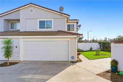 7639 hillhurst riverside ca 92508