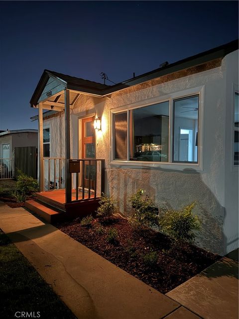 Photo of 984 Fremont St, Pomona, CA 91766 (MLS # IV26046101)