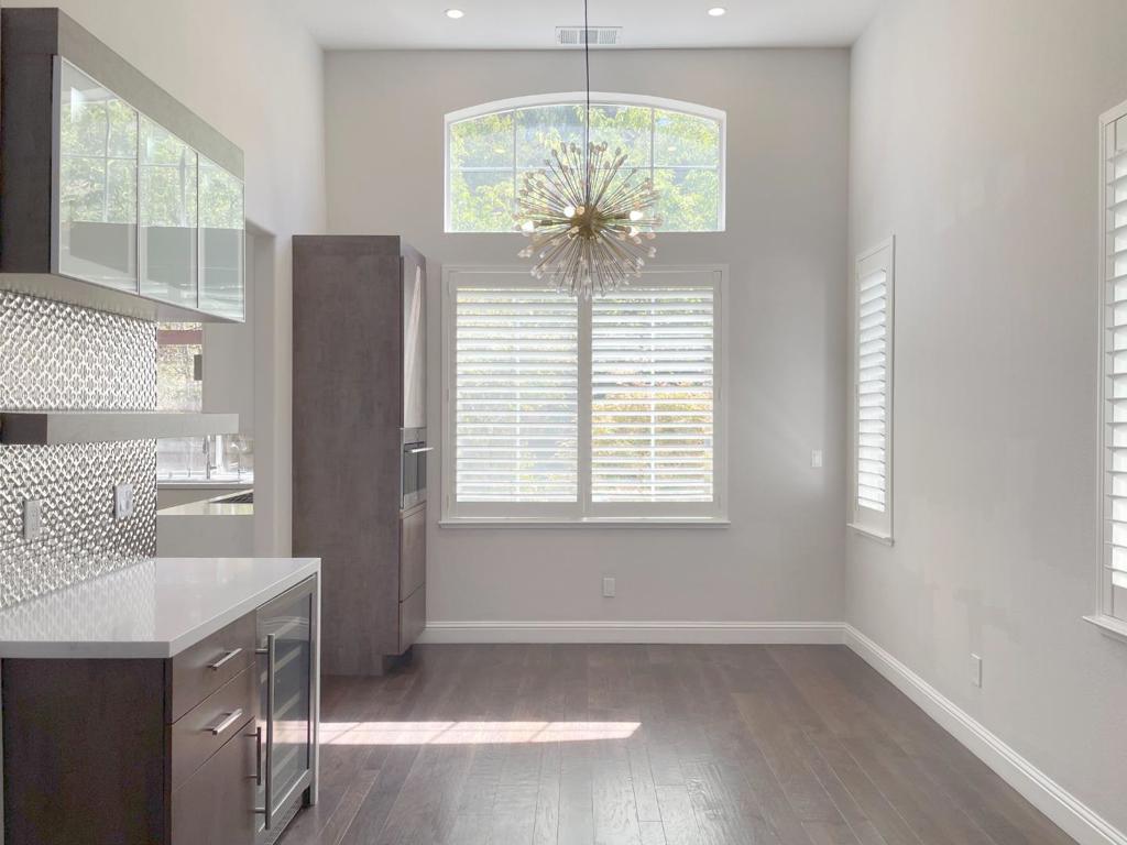 3872 Mars Court