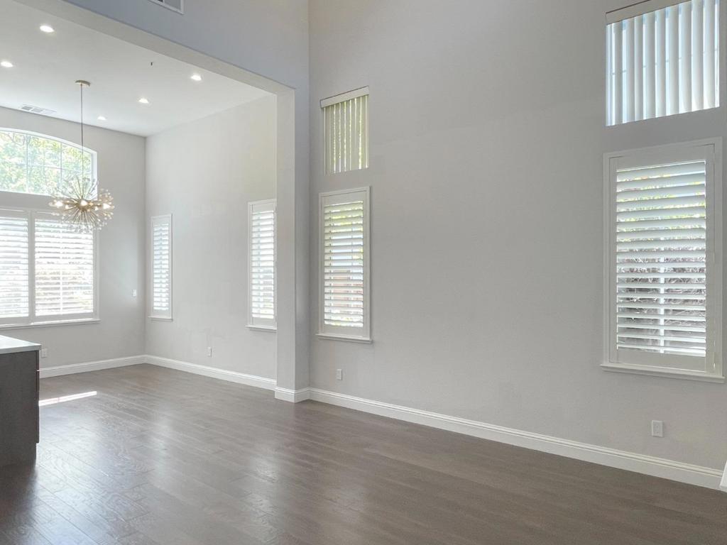 3872 Mars Court