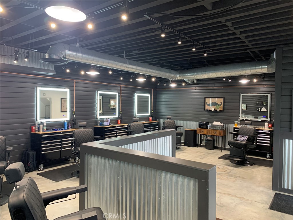 2377 S El Camino Real