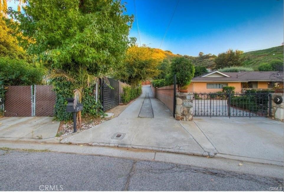 9578 Sunland