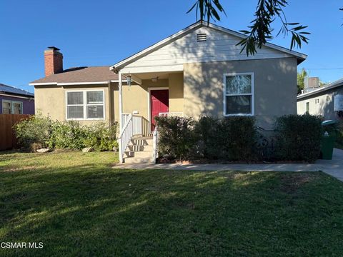Properties 3 2801 Bagley Avenue Los Angeles CA 90034