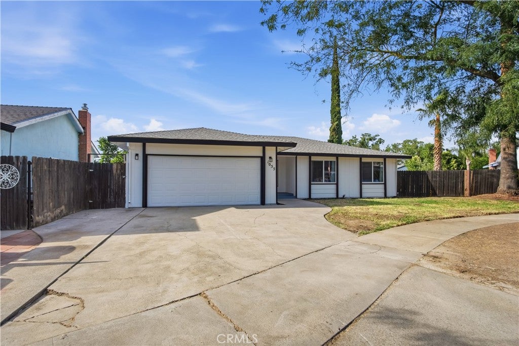 1055 Lees Court