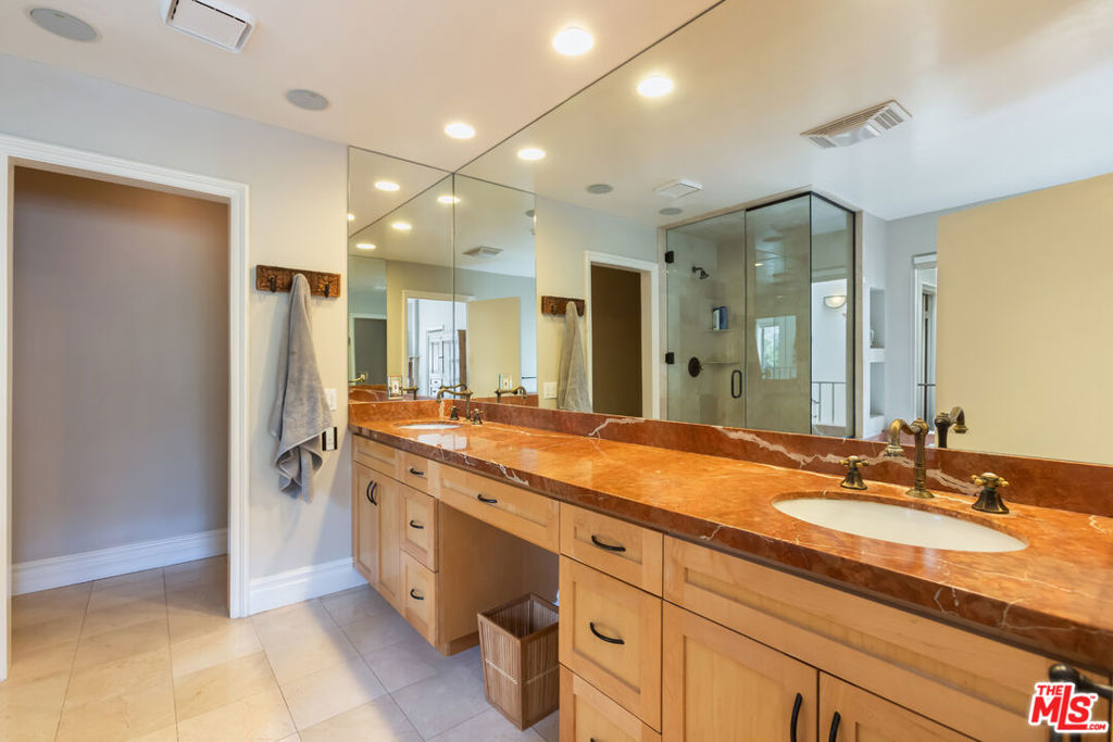 Michael Lane Villas - Residential Lease