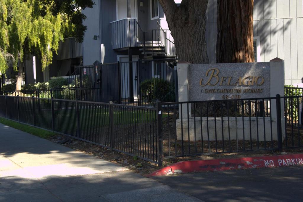 Your Perfect Silicon Valley Oasis Awaits! Property Highlights: Relax by the Pool: Enjoy serene moments in the community pool, perfect for unwinding after a busy day. Convenient Central Location: Benefit from an easy commute right in the heart of Silicon Valley. Gourmet Kitchen: Entertain guests in your beautifully designed kitchen. Comfortable Living Space: Manufactured laminated hardwood floors for an open space feel inside your new home. Detached One-Car Garage: Secure parking just steps from your door. Lifestyle: Within a short distance to restaurants, grocery stores, and shopping, all within this gated community. Don't Miss Out! Schedule a Viewing Today!