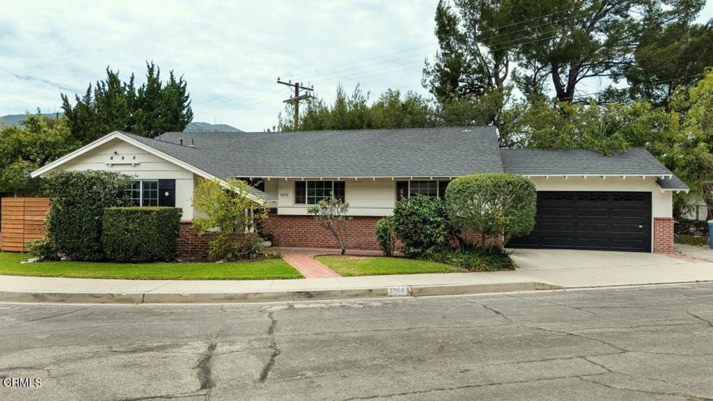 3860 2nd Avenue, La Crescenta CA 91214