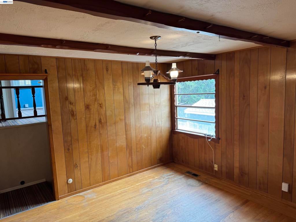 144 Viewmont Ave