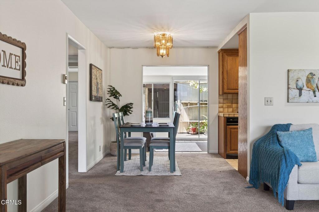213 E Elfin Green