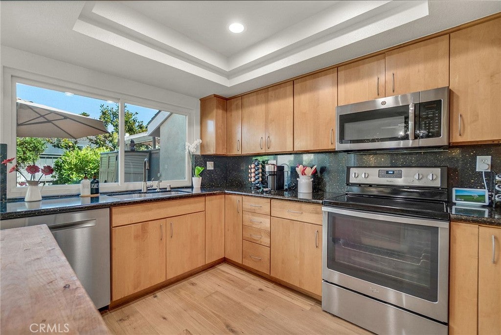19532 Sandcastle LN, Huntington Beach CA 92648