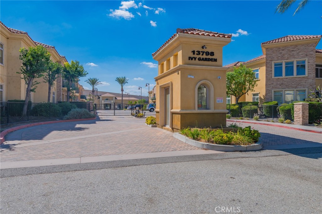 The Ivy Garden Luxurious Gated Senior Home Community (55+) No Age restriction to purchase , Elevator access the 2nd story level, #A268
where offer 2 Bedrooms, 2 baths , primary bedroom has walk-in closet , big bathroom, one bedroom has a private Balcony, Laminated Wood Flooring at Kitchen & Family Room, New AC unit, open Kitchen, Stainless Appliance , Maple Cabinets with Granite Counter top, The Community Amenities included Gym, indoor Swimming Pool and SPA, Steaming Room, Multi-purpose Room, Beautiful landscaped Courtyard has Koi Pond, BBQ and Patio Area, great for Entertaining & Relaxing. Walking Distance to the Medical plaza, Kaiser Permanente, Bank, many major shops store and Restaurants.
Minute drive to Trader Joes, 99 Rancho Market, Costco, Shopping mall at Chino Hills , The Community offer a Quality Life Style. easy access to 71 FWY, very Convenient location