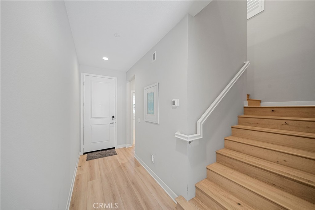 3930 E Crisanta Privado