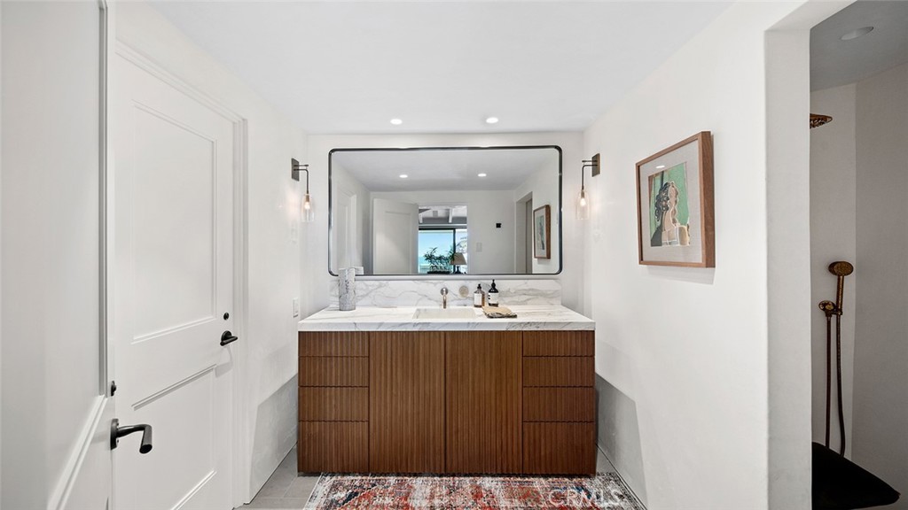 Emerald Bay (EB) - Residential Lease