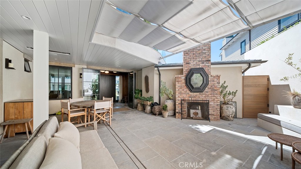 Emerald Bay (EB) - Residential Lease