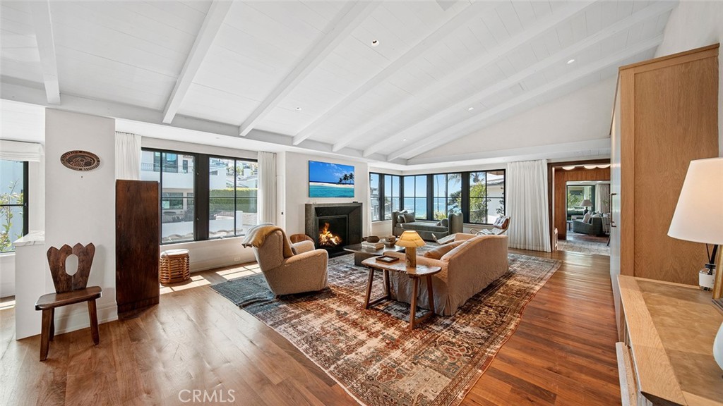 Emerald Bay (EB) - Residential Lease