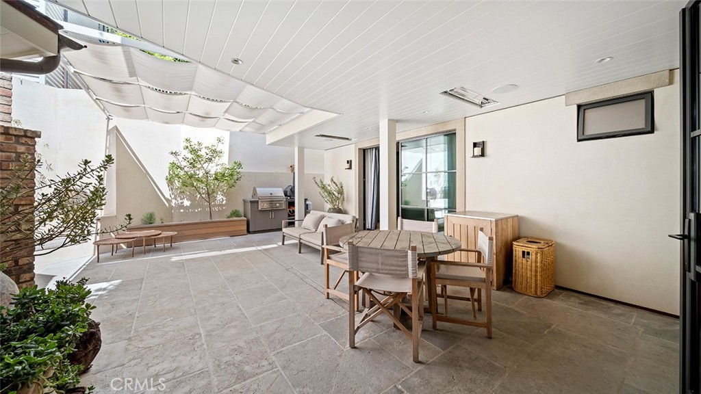 Emerald Bay (EB) - Residential Lease