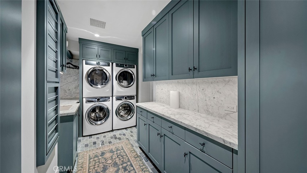 Emerald Bay (EB) - Residential Lease