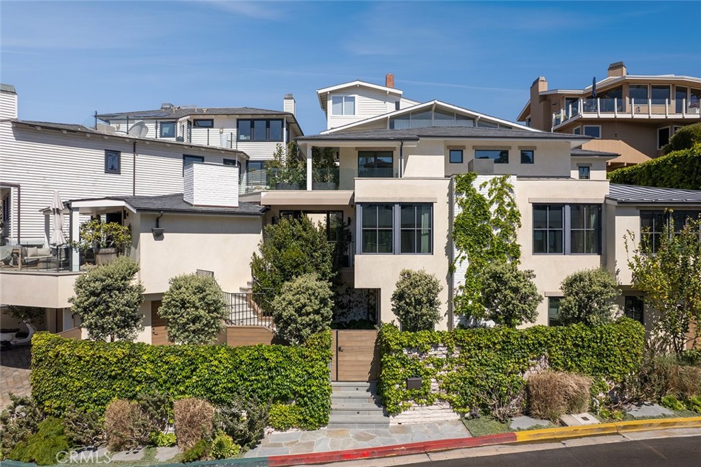 27 Emerald Bay