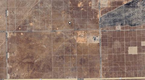 Photo of 8 112th Street, Other, CA 93536 (MLS # CV25258583)