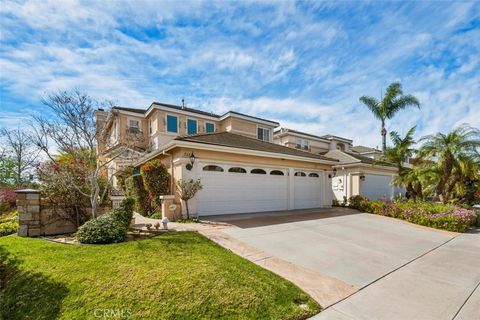 Photo of 5643 Willowmere Ln, San Diego, CA 92130 (MLS # ND26082724)