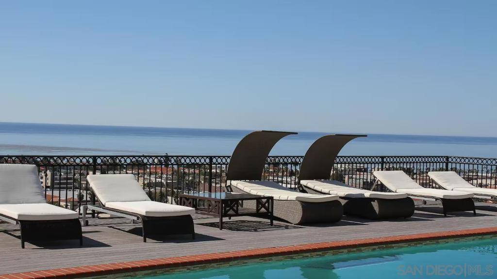 La Jolla - Residential Lease