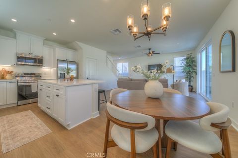 Photo of 34520 Carnation Court, Yucaipa, CA 92399 (MLS # SW25197226)
