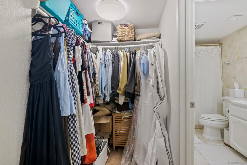 San Diego, California 92109, United States, 2 Bedrooms Bedrooms, ,3 BathroomsBathrooms,Residential,Active,233086