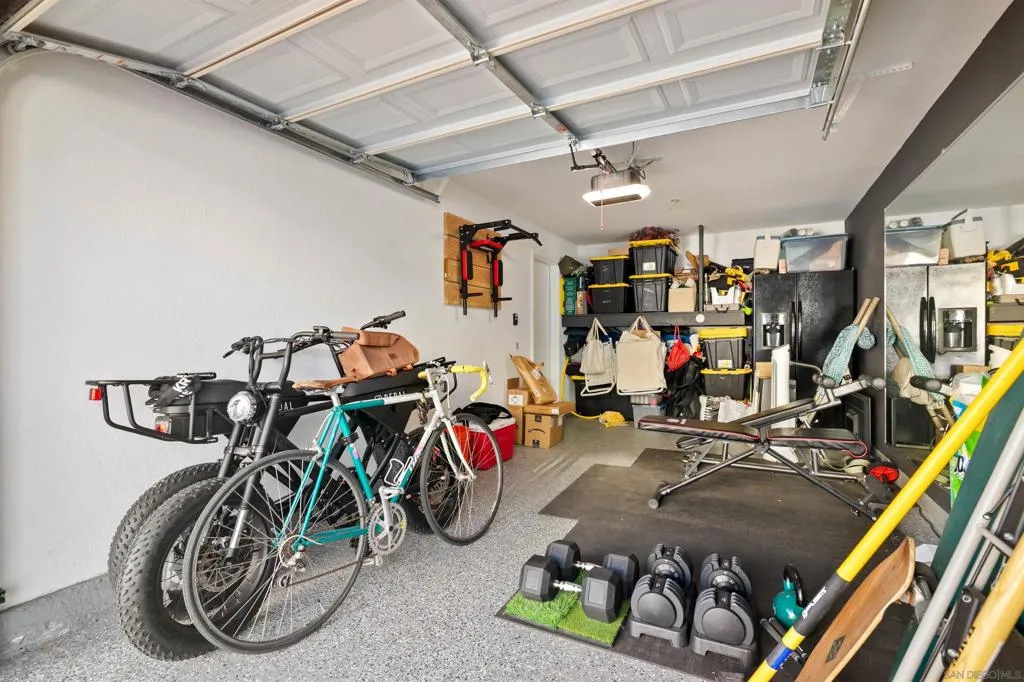 San Diego, California 92109, United States, 2 Bedrooms Bedrooms, ,3 BathroomsBathrooms,Residential,Active,233086