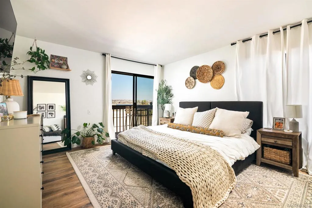 San Diego, California 92109, United States, 2 Bedrooms Bedrooms, ,3 BathroomsBathrooms,Residential,Active,233086