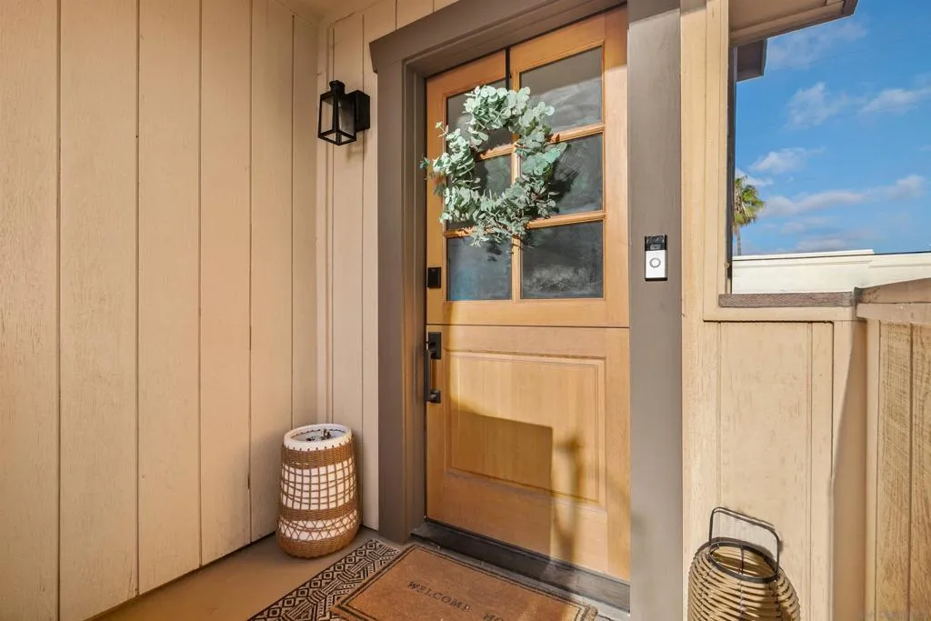 San Diego, California 92109, United States, 2 Bedrooms Bedrooms, ,3 BathroomsBathrooms,Residential,Active,233086