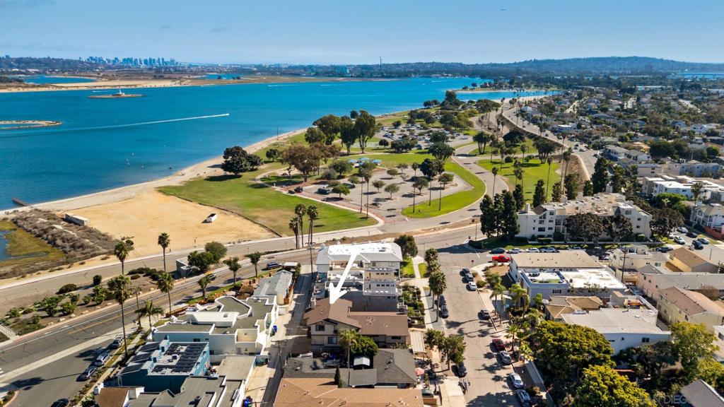 Pacific Beach - Residential