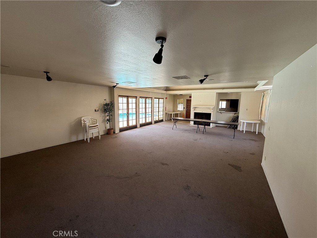 SM Northeast(910) - Residential