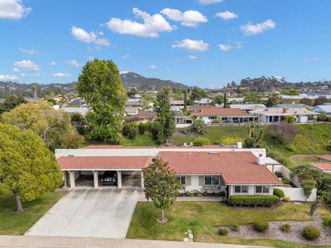 Photo of 12435 Rios Rd RD, San Diego, CA 92128 (MLS # 260017399SD)