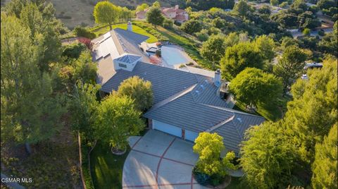 Photo of 24525 Desert Avenue, Newhall, CA 91321 (MLS # 226001633)