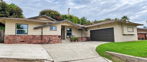 Photo of 842 Adlena DR, Fullerton, CA 92833 (MLS # PW26234127)