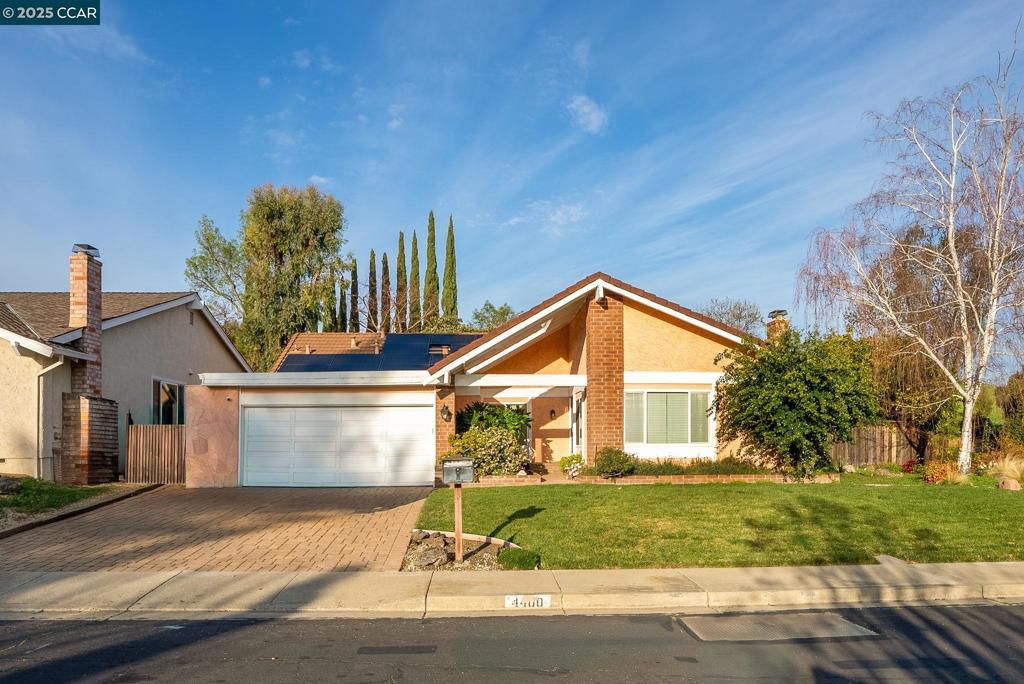 CROSSINGS - Residential