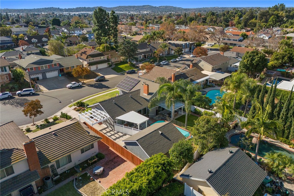 1234 Birchcrest Avenue