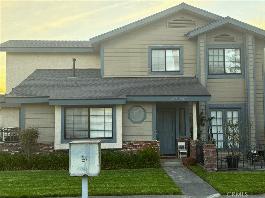 Photo of 10885 Walnut Street, Los Alamitos, CA 90720 (MLS # PW26070426)