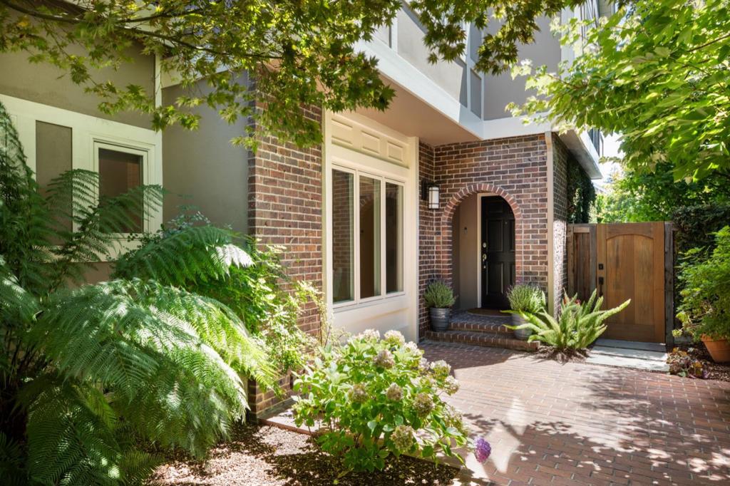 331 Arlington Road