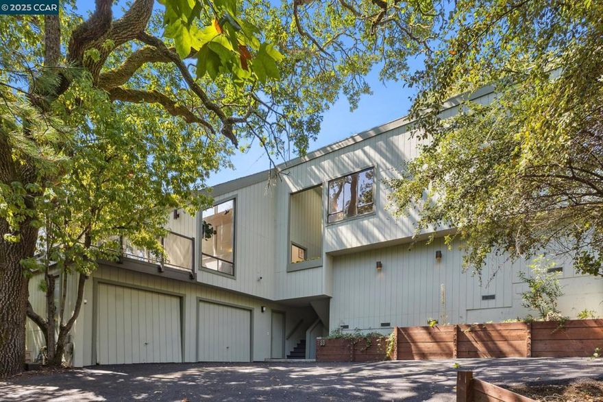 OH 10.11, 10.12, 1 to 4 PM - 2462 sf, 4 BR, 2.5 BA located on .51 ac in North Orinda, built 1977. Nestled within nature and Oak trees, with privacy and unique gardens, offering multiple entertainment decks and a flat outdoor yard to enjoy. Light pours into the living spaces with huge Cathedral ceilings in the living room that extend up to the kitchen and dining room. A wood burning fireplace anchors the spacious living room that leads out to a sitting deck amongst the trees. Up a few steps there is a well-appointed open kitchen with new appliances and an island and plenty of cabinetry, that  leads to an open dining room. Access from the kitchen leads to another magical deck with plenty of space for dining and entertaining among nature. Walk down a few steps and there is a large flat garden area that can be landscaped as you wish. A large Primary ensuite with views and an additional two, well sized bedrooms are down the hallway, complete with  a laundry room. Downstairs is a large bedroom or bonus room with a half bath. Brand new quality carpet, refinished wood floors, freshly painted inside and out, original owner, this is the first time on the market and a true find Literally minutes to the freeway, downtown Orinda, with a bus stop at the end of the driveway. Miramonte HS.