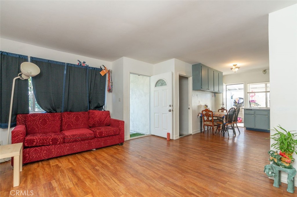 309 Calle Montecito