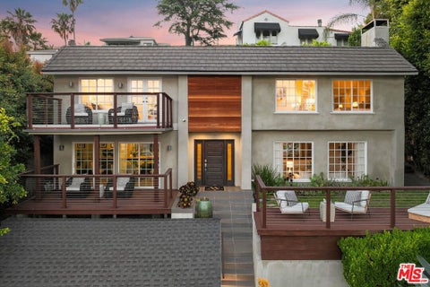 Photo of 6609 Whitley Terrace, Los Angeles, CA 90068 (MLS # 26848053)