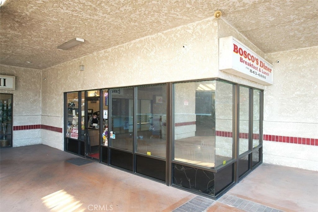 15429 Anacapa Road 15