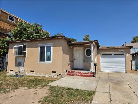 Photo of 1505 W 220th St, Torrance, CA 90501 (MLS # DW26089316)