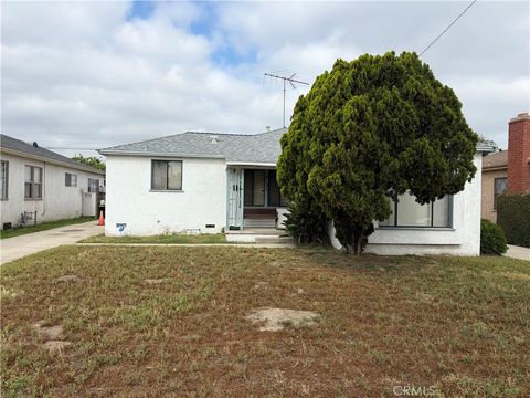 Photo of 10731 Amery AVE, South Gate, CA 90280 (MLS # OC26109516)