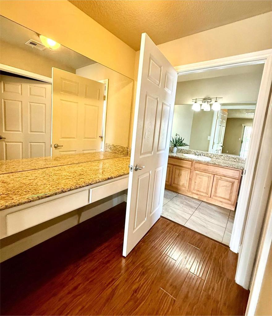 Mission Lakes - Residential