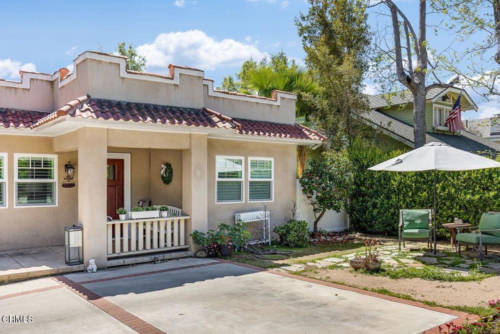 Properties 4 1650 E Orange Grove Boulevard