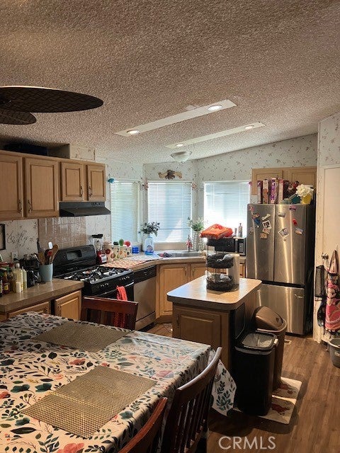 1030 E Avenue S 38
